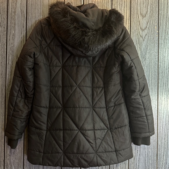 INTL d.e.t.a.i.l.s Winter Puff Black Pull Over Coat. - Picture 2 of 6